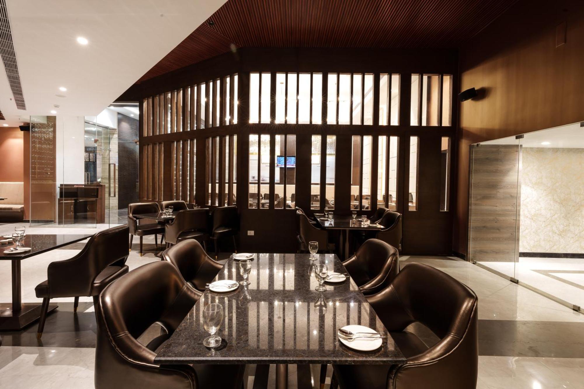 Pharos Hotels เชนไน ภายนอก รูปภาพ